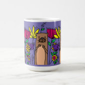 Funny Sea Otter in einem Blumengarten Kaffeetasse (Mittel)