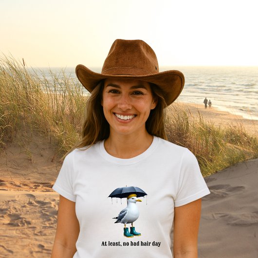 Funny Seagull in Rain Boots - Beach Spaß Tri-Blend Shirt