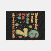 Funny Seven Year Old Birthday Six Seven Bruh Meme Fleecedecke (Vorderseite (Horizontal))