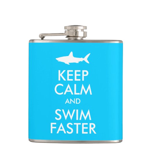 Funny Shark Behielt Ruhe und Swim schneller Parody Flachmann (Vorderseite)