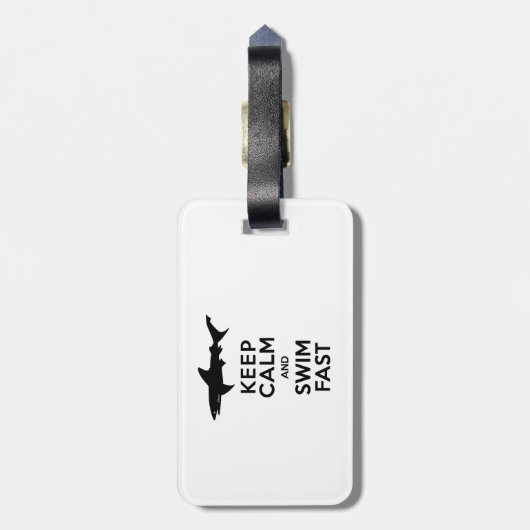 Funny Shark Warning - Behalten Ruhe und Swim Fast Gepäckanhänger (Rückseite vertikal)