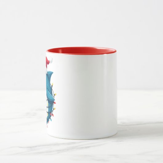 Funny Shark Wearing Santa Christmas Hat  Tasse (Zentrum)