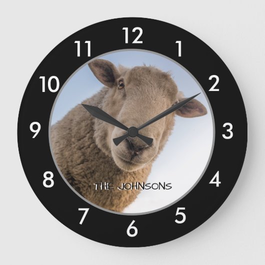 Funny Sheep custom large clock Große Wanduhr (Vorderseite)