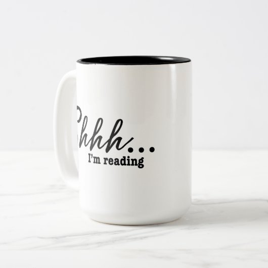 Funny Shhh...Ich lese Reader Zweifarbige Tasse (Vorderseite Links)