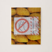Funny Sign 'Do not Touch mango' Puzzle (Vertikal)