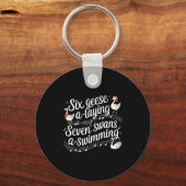 Funny Silly Goose 6 Geese Laying 7 Swans Swimming Schlüsselanhänger (Vorderseite)