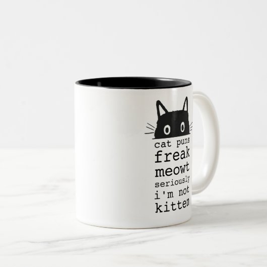 Funny Simple Cat Puns Freak Meowt Zweifarbige Tasse (VorderseiteRechts)