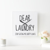Funny Simple Laundry Room Quadratische Wanduhr (Zuhause)