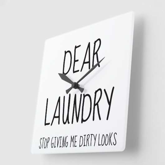 Funny Simple Laundry Room  Quadratische Wanduhr (Winkel)