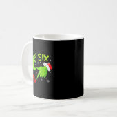 Funny Six Seven 67 Meme 6 7 Christmas Elf Hand Boy Kaffeetasse (Vorderseite Links)