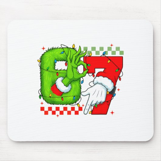 Funny Six Seven 67 Meme 6 7 Christmas Elf Hand Boy Mousepad (Vorne)