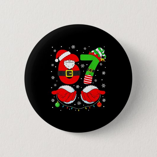 Funny Six Seven 67 Meme 6 7 Elf Santa Christmas Pa Button (Vorderseite)