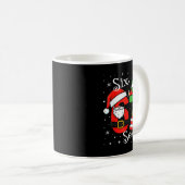 Funny Six Seven 67 Meme 6 7 Elf Santa Christmas Pa Kaffeetasse (VorderseiteRechts)