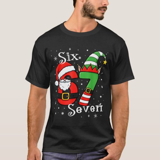Funny Six Seven 67 Meme 6 7 Elf Santa Christmas Pa T-Shirt (Vorderseite)
