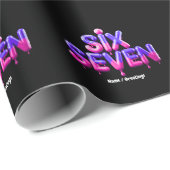 Funny Six Seven 67 Meme Gen Alpha Cool Viral Style Geschenkpapier (Rolleneckpunkt)