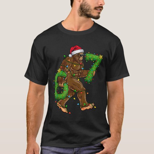 Funny Six Seven 6 7 Meme Bigfoot Christmas Shirts (Vorderseite)