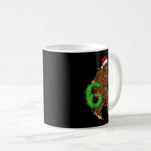 Funny Six Seven 6 7 Meme Bigfoot Christmas Shirts Kaffeetasse (VorderseiteRechts)