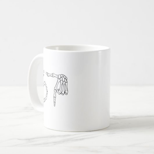 Funny Six Siven 6 7 Meme 67 Skeleton Hand Hallowee Kaffeetasse (Vorderseite Links)