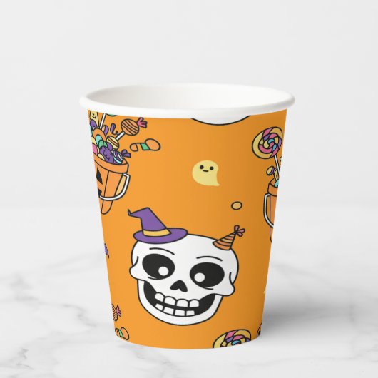 Funny Skeleton And Candy For Halloween Pappbecher (Vorderseite)