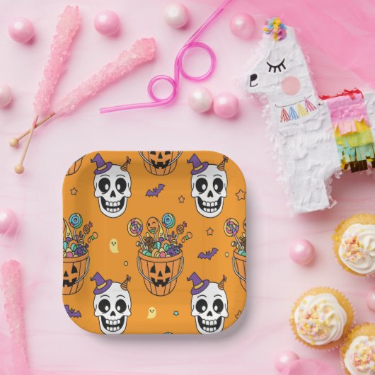 Funny Skeleton And Candy For Halloween Pappteller (Party)