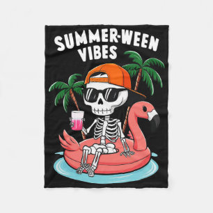 Funny Skeleton Flamingo Summerween Vibes Halloween Fleecedecke