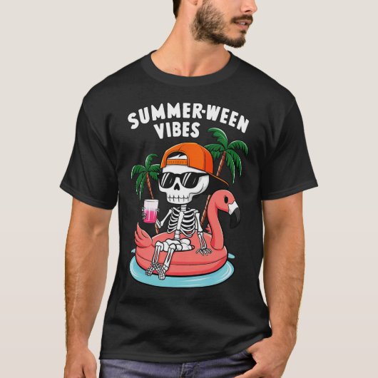 Funny Skeleton Flamingo Summerween Vibes Halloween T-Shirt (Vorderseite)