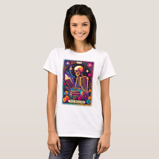 Funny Skeleton The Reader Tarot T-Shirt (Vorne ganz)