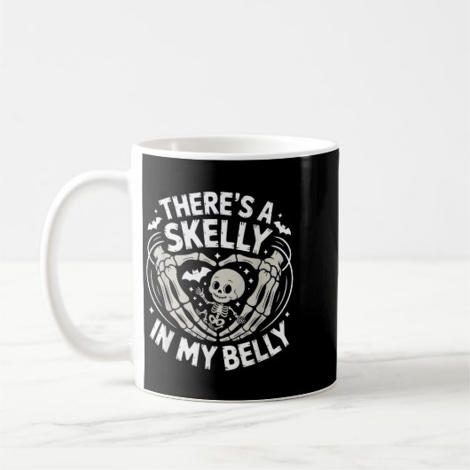 Funny Skeleton There's Skelly In My Belly Pregnant Kaffeetasse (Links)
