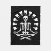 Funny Skeleton Yoga Dentist Tooth Zahnarzthygienis Fleecedecke (Vorderseite)