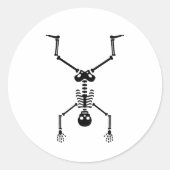 Funny skull doing handstand runder aufkleber (Vorderseite)