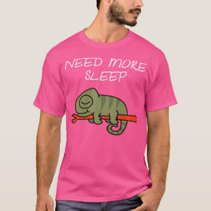 Funny Sleeping Chameleon fürs Bedtime T-Shirt