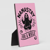 Funny Sloth Bathroom Humor Namastay Fotoplatte (Seite)