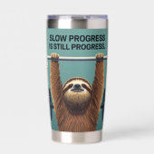 Funny Sloth Gym Motivation Poster - Slow Progress  Thermobecher (Vorderseite)