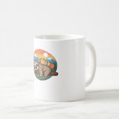 Funny Sloth Hiking Classic T-Shirt_1 Kaffeetasse (VorderseiteRechts)
