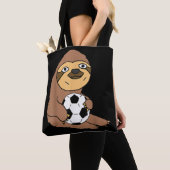 Funny Sloth Playing Soccer Tasche (Von Nahem)