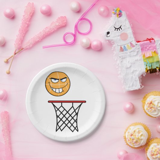 Funny Smirking Basketball Face Dunking Pappteller (Party)