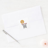 Funny Smirking Basketball Face Dunking Quadratischer Aufkleber