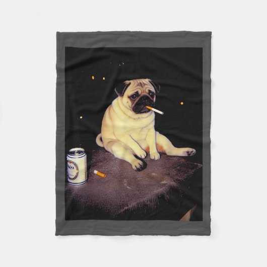 Funny Smoking Dog Pug Meme Fleecedecke (Vorderseite)