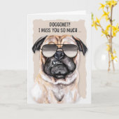 Funny Smug Mops Hund in Sonnenbrille Vermisst Sie Karte (Gelbe Blume)