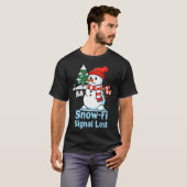 Funny Snow-fi Signal Lost Snowman Christmas Design T-Shirt (Vorne ganz)