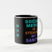 Funny "Social Media" benutzerdefinierte Monogramm- Zweifarbige Tasse (VorderseiteRechts)