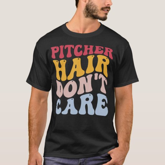 Funny Softball Pitcher Hair Pfiff Piss es egal T-Shirt (Vorderseite)