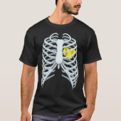 Funny Softball Skelett Rib Cage Halloween Kostüm T-Shirt (Vorderseite)