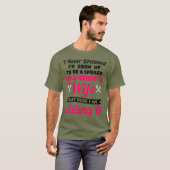 Funny Spoiled Millwrights Ehefrau T-Shirt (Vorne ganz)
