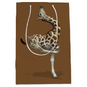 Funny Sporty Giraffe Mittlere Geschenktüte (Vorderseite)