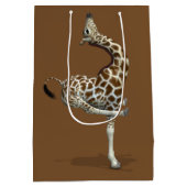 Funny Sporty Giraffe Mittlere Geschenktüte (Rückseite)