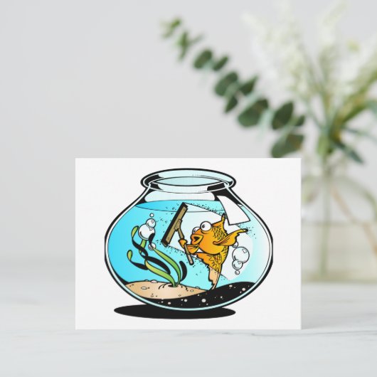 Funny Spring Cleaning Fish Postkarte (Stehend Vorderseite)