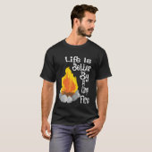 Funny squad life is better by a camp fire retro T-Shirt (Vorne ganz)