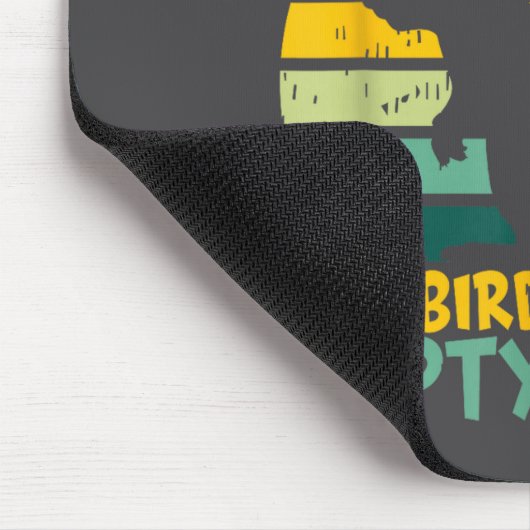 Funny Squirrel Excuse Me, Bird Feeder's Empty Agai Mousepad (Ecke)