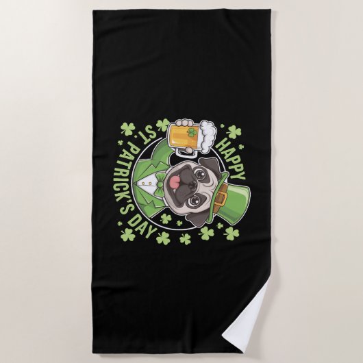 Funny St. Patrick’s Day Pug with Beer Mug Strandtuch (Vorderseite)